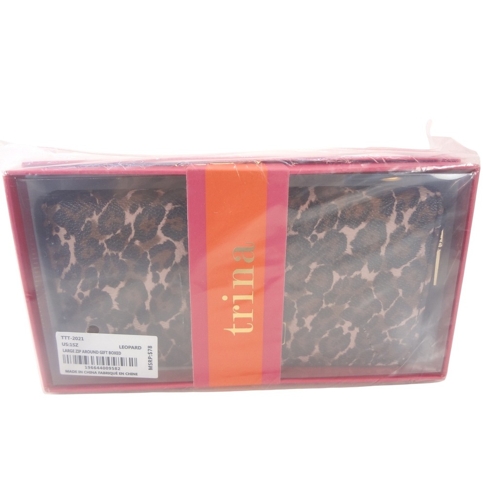 Trina Turk Zip Around Wallet Leopard NEW Animal Print TTT-2021 Box